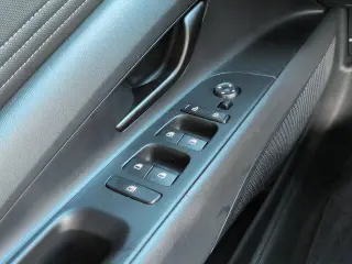 Hyundai ELANTRA 2025 SEL Sport 4p Sedana
