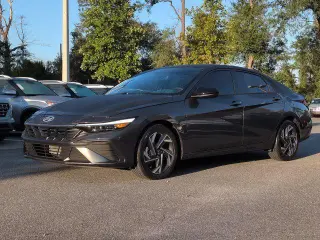 Hyundai ELANTRA 2025 SEL Sport 4p Sedana