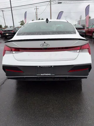 Hyundai ELANTRA 2026 SEL Sport 4dr Sedan