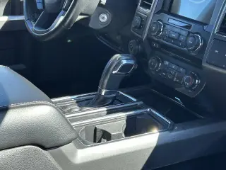 Ford F-150 2017 4x4 XLT 4dr SuperCab 8 ft. LB