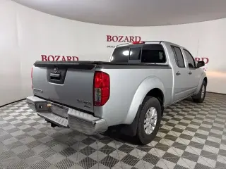 Nissan Frontier 2018 4x4 SV 4p Cab de Tripulación 6.1 pies LB 5A