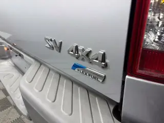 Nissan Frontier 2018 4x4 SV 4p Cab de Tripulación 6.1 pies LB 5A