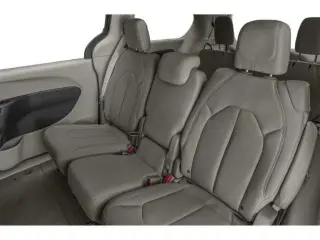 Chrysler Pacifica 2020 Touring 4p Mini-Van