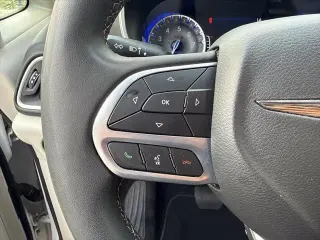 Chrysler Pacifica 2024 Touring L 4dr Mini-Van