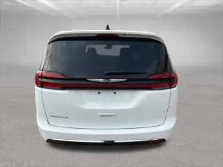 Chrysler Pacifica 2024 Touring L 4dr Mini-Van
