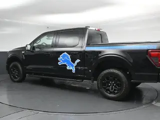 Ford F-150 2024 4x4 XLT 4p SuperCrew 5.5 ft. CB