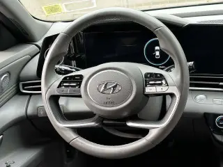Hyundai ELANTRA 2023 SEL 4dr Sedán