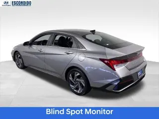 Hyundai ELANTRA 2025 Limited Sedán 4p.