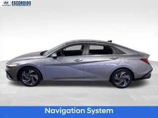 Hyundai ELANTRA 2025 Limited Sedán 4p.
