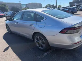 Honda Accord 2023 EX 4p Sedan sin BSI