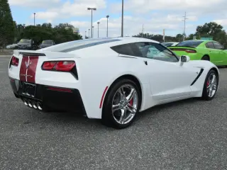 Chevrolet Corvette 2016 Stingray 2dr Coupe w/1LT