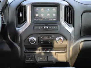 GMC Sierra 2500HD 2022 4x4 Pro 4dr Crew Cab SB