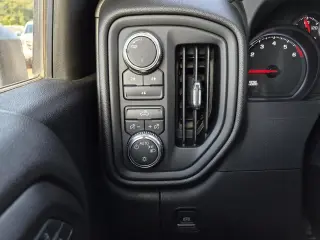 GMC Sierra 2500HD 2022 4x4 Pro 4dr Crew Cab SB