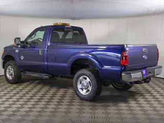 Ford F-350 Super Duty 2011 4x4 XLT 2dr Regular Cab 8 ft. LB SRW Pickup en español