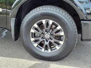 Nissan Titan 2018 4x4 PRO-4X 4p Cabillara