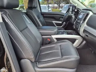 Nissan Titan 2018 4x4 PRO-4X 4p Cabillara