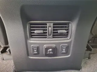 Nissan Titan 2018 4x4 PRO-4X 4p Cabillara
