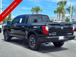 Nissan Titan 2018 4x4 PRO-4X 4p Cabillara