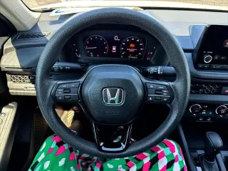 Honda Accord 2025 LX 4p Sedan