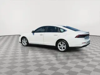 Honda Accord 2025 LX 4p Sedan