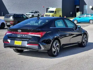 Hyundai ELANTRA 2024 SEL 4dr Sedan