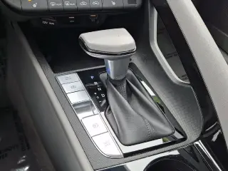 Hyundai ELANTRA 2022 SEL 4dr Sedan