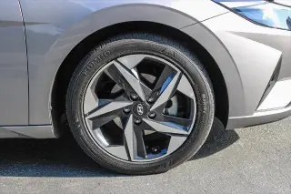 Hyundai ELANTRA 2023 SEL 4dr Sedán