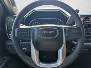 GMC Sierra 1500 2025 4x2 SLE 4dr Cabina de tripulación 5.8 ft. CB