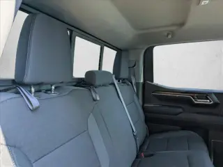 GMC Sierra 1500 2025 4x2 SLE 4dr Cabina de tripulación 5.8 ft. CB