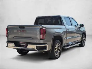 GMC Sierra 1500 2025 4x2 SLE 4dr Cabina de tripulación 5.8 ft. CB