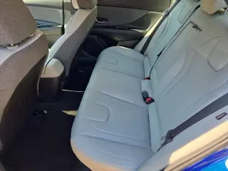 Hyundai ELANTRA Hybrid 2025 Limited 4dr Sedán