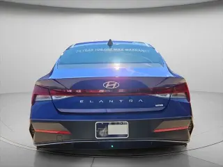 Hyundai ELANTRA Hybrid 2025 Limited 4dr Sedán