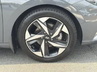 Hyundai ELANTRA Híbrido 2023 Limitado 4p Sedan
