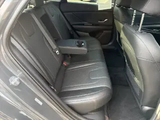 Hyundai ELANTRA Híbrido 2023 Limitado 4p Sedan