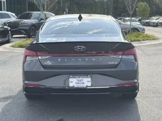 Hyundai ELANTRA Híbrido 2023 Limitado 4p Sedan