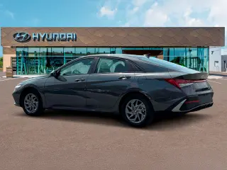Hyundai ELANTRA Hybrid 2025 Azul 4p Sedán