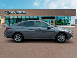Hyundai ELANTRA Hybrid 2025 Azul 4p Sedán
