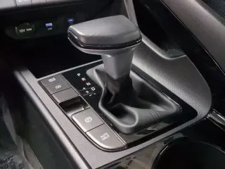 Hyundai ELANTRA Hybrid 2025 SEL Sport 4dr Sedán