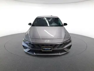 Hyundai ELANTRA Hybrid 2025 SEL Sport 4dr Sedán
