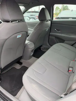 Hyundai ELANTRA 2026 SEL Sport 4dr Sedan
