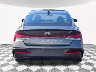 Hyundai ELANTRA 2025 SEL Sport 4dr Sedan