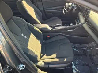 Hyundai ELANTRA 2025 SEL Sport 4dr Sedan