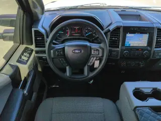 Ford F-250 Super Duty 2019 4x4 XLT 4dr Crew Cab 8 ft. LB Pickup