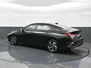 Hyundai ELANTRA 2025 SEL Sport 4dr Sedan