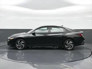 Hyundai ELANTRA 2025 SEL Sport 4dr Sedan