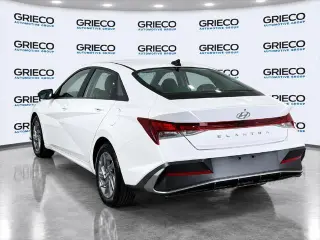 Hyundai ELANTRA 2024 SEL 4p Sedan