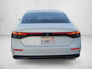 Honda Accord 2024 LX 4dr Sedán