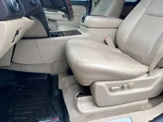 GMC Yukon 2012 AWD Denali 4p SUV