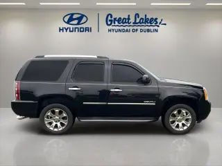 GMC Yukon 2012 AWD Denali 4p SUV