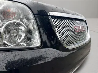 GMC Yukon 2012 AWD Denali 4p SUV